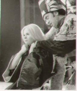 Imagine din spectacolul Macbeth Teatrul, 'Toma Caragiu' - Ploieşti – 28.03.1976, sursa foto: Viorica Samson (Manea)