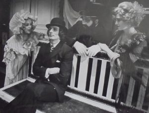 Cântăreața cheală și Jacques și supunerea de Ionescu - la Ärhus Teater