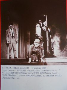 Teatrul de Comedie "Rinocerii" de E. Ionescu