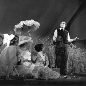 Emmerich Schaffer in Livada cu visini (1967) 07