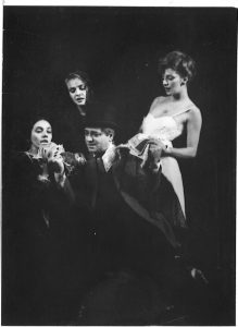 Dana Dogaru (Grusenka), prima din stanga alături de Katrinel Paraschivescu (Katerina Ivanovna), a 2-a din stănga în Karamazovii de Horia Lovinescu și Dan Micu după „Frații Karamazov” de F. M. Dostoievski. Regia: Dan Micu. Teatrul Nottara, 1981. Doina Papp, Un destin spulberat – Dan Micu, Fundația Culturală „Camil Petrescu”, Revista „Teatrul azi” (supliment), București 2003, p. 86. © Doina Papp, Un destin spulberat – Dan Micu, Fundația Culturală „Camil Petrescu”, Revista „Teatrul azi” (supliment), București 2003