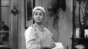 Tamara Buciuceanu Botez (Doica), în Titanic Vals, de Tudor Mușatescu, în regia lui Horea Popescu, Teatrul „Odeon” București, 1953, © Cornescu Traian;