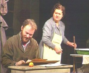 Tamara Buciuceanu Botez (Vica), alături de Mihai Constantin, în Dimineața pierdută, scrisă de Gabriella Adameșteanu, în regia Cătălinei Buzoianu, Teatrul „Lucia Sturdza Bulandra” București, 1986, © Teatrul Bulandra;