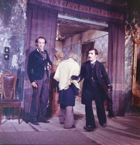 Ovidiu Schumacher (Titi), alături de Clody Berthola și Gheorghe Dinică în Felix și Otilia, regia Iulian Mihu, 1972, © Studiourile Buftea (2)