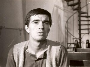Dan Nuțu în Printre colinele verzi, în regia lui Nicolae Breban. 1970. ©AaRC.ro (arhiva Magda Mihăiescu)