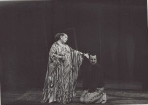 Draga Olteanu Matei (Lili) în Autorul e în sală, de Ion Băieșu, în regia lui Mihai Berechet, 1989, ©Arhiva TNB
